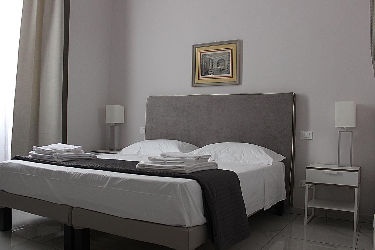 Dimora Degli Artisti - Charm Rooms Florence Luaran gambar