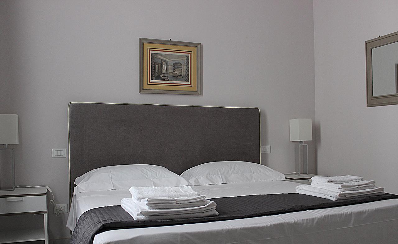 Dimora Degli Artisti - Charm Rooms Florence Luaran gambar